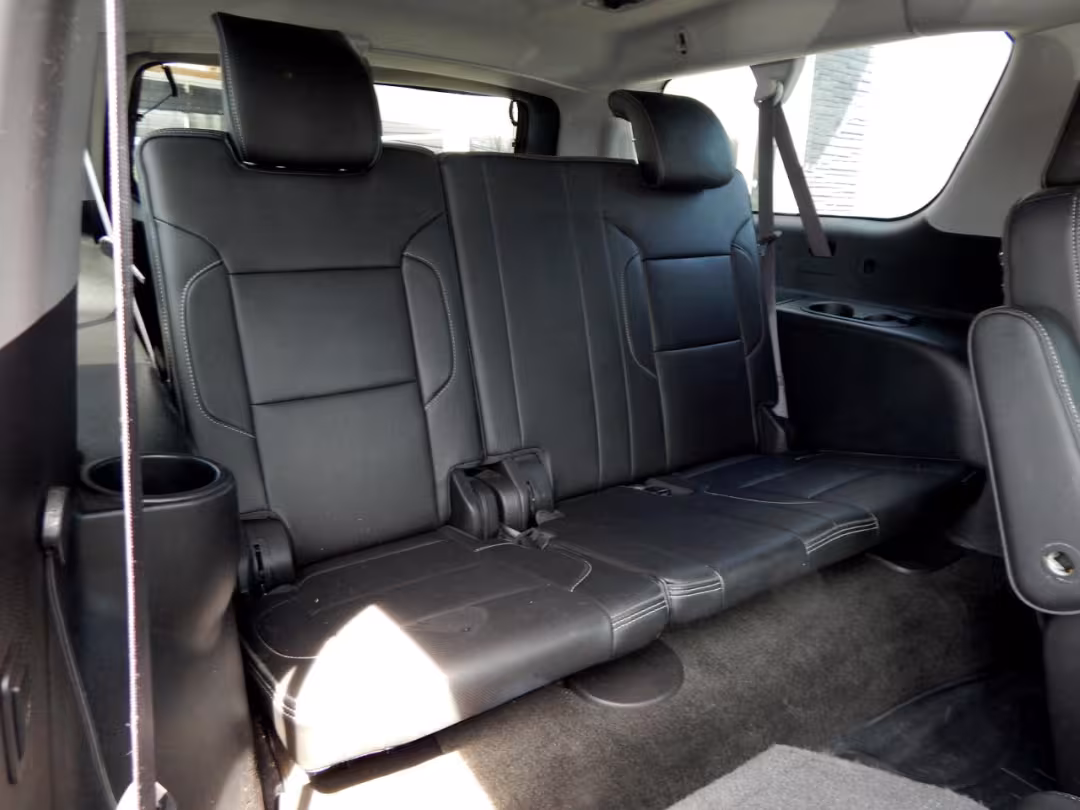 2017 GMC Yukon XL - 1GKS2HKJ6HR380450 - Image #44